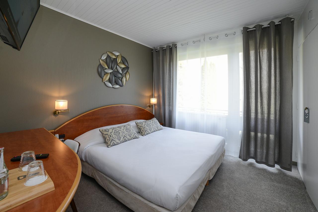 Novalaise Plage Bagian luar foto
